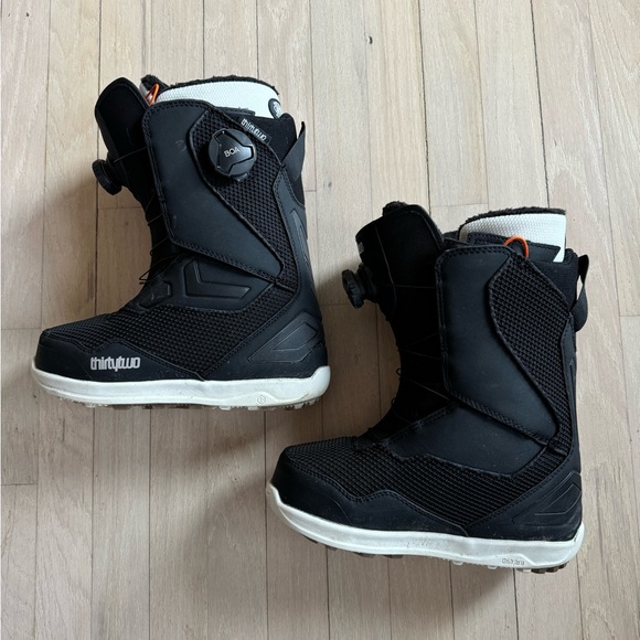 ThirtyTwo Women’s TM-2 Double Boa Snowboard Boot - Picture 5 of 6